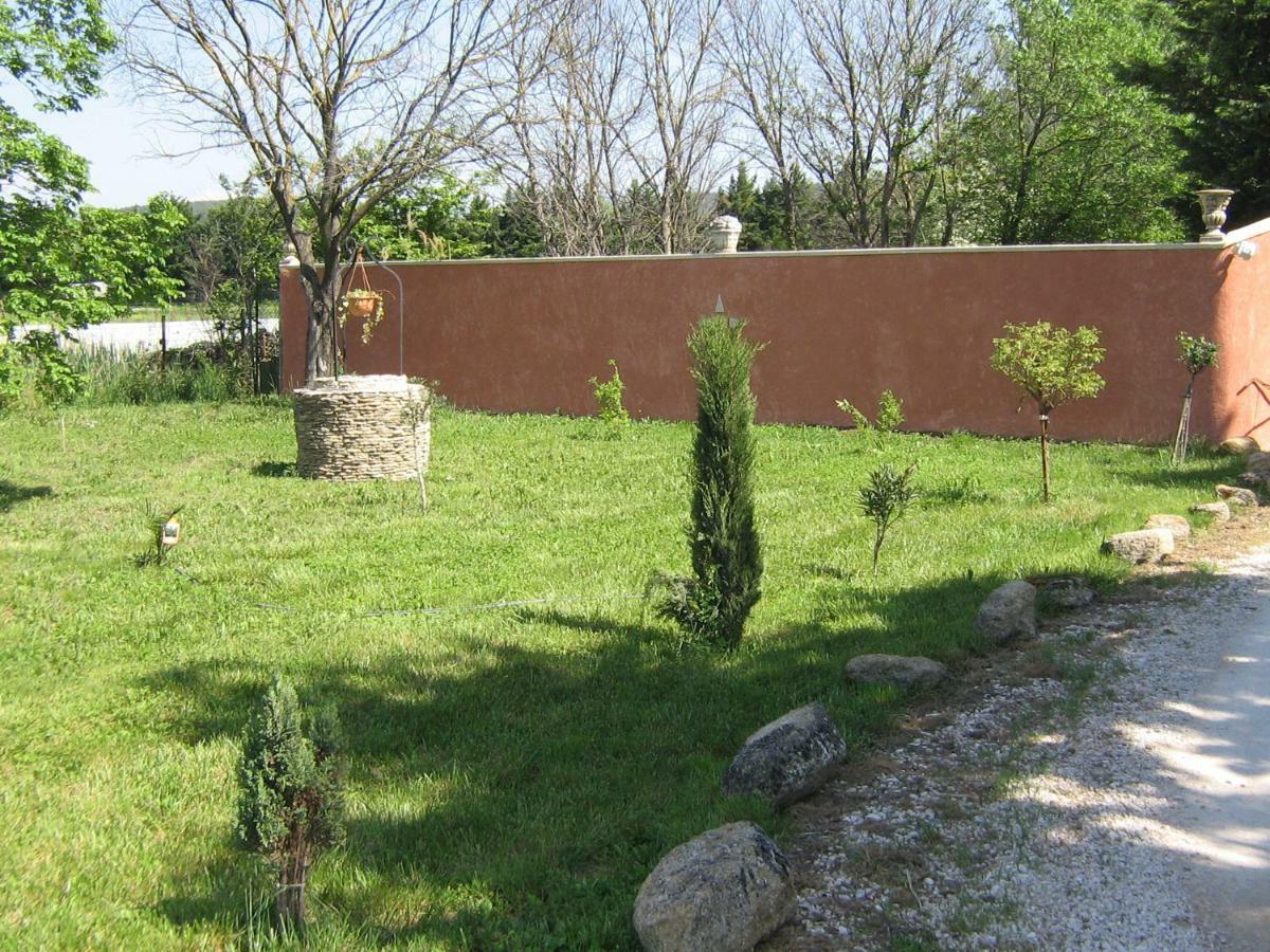 B&B La Douloire Pernes-les-Fontaines Dış mekan fotoğraf